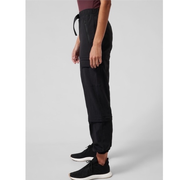 SOLD Athleta Trekkie Convertible Hike Pants 3-in-1 Black Size 12 / L - Picture 4 of 10